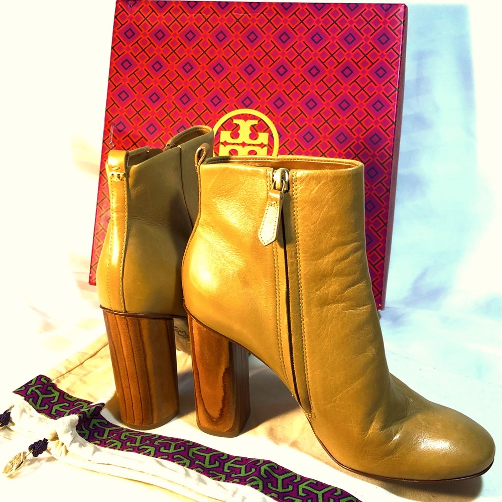 Tory Burch ankle boot beige